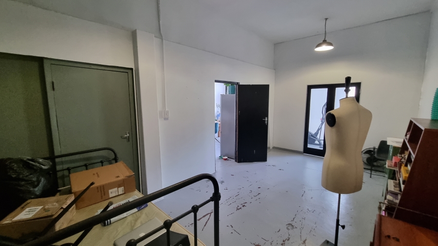 To Let Commercial Property for Rent in Woodstock Western Cape